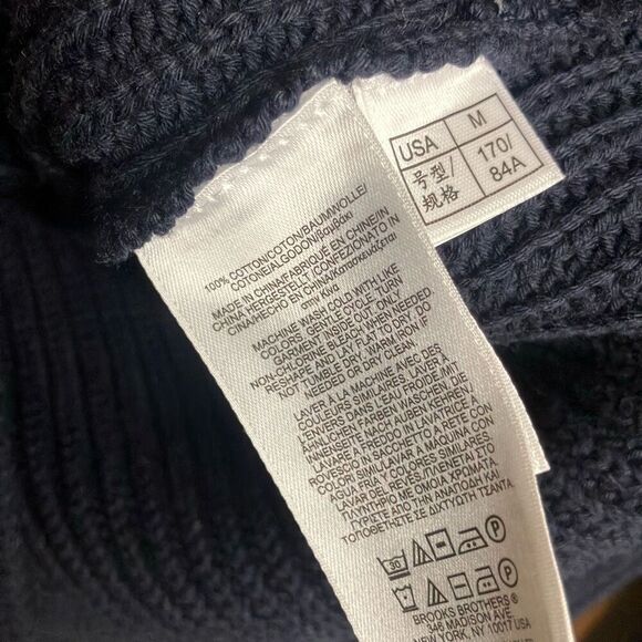 420. Brooks brothers “red fleece” knit sweater women’s medium - Picture 5 of 6